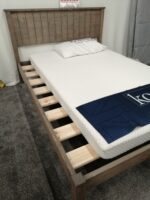 Single Avon Windsor low foot end Pine